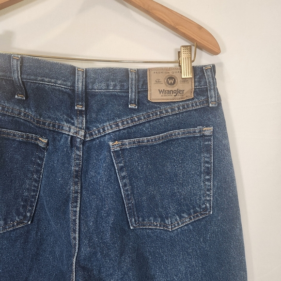 Wrangler Premium Relaxed Fit Denim Jeans for Men 34 X 30 100%Cotton - Picture 2 of 9